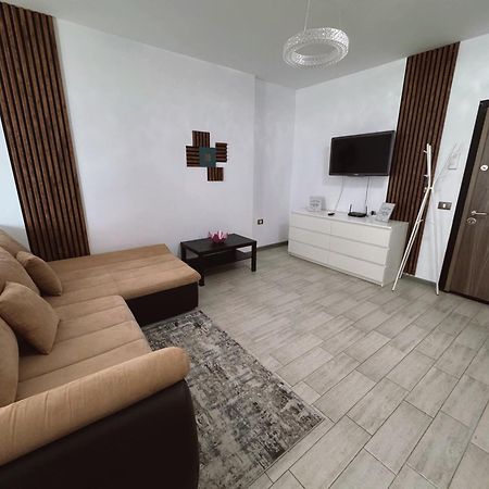 Desiree Beach Apartment Năvodari Extérieur photo