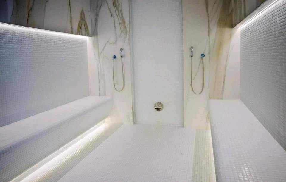 Desiree Beach Apartment Năvodari Extérieur photo